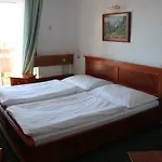 파트리아 Štrbské Pleso